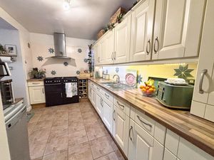 Photo 10- click for photo gallery